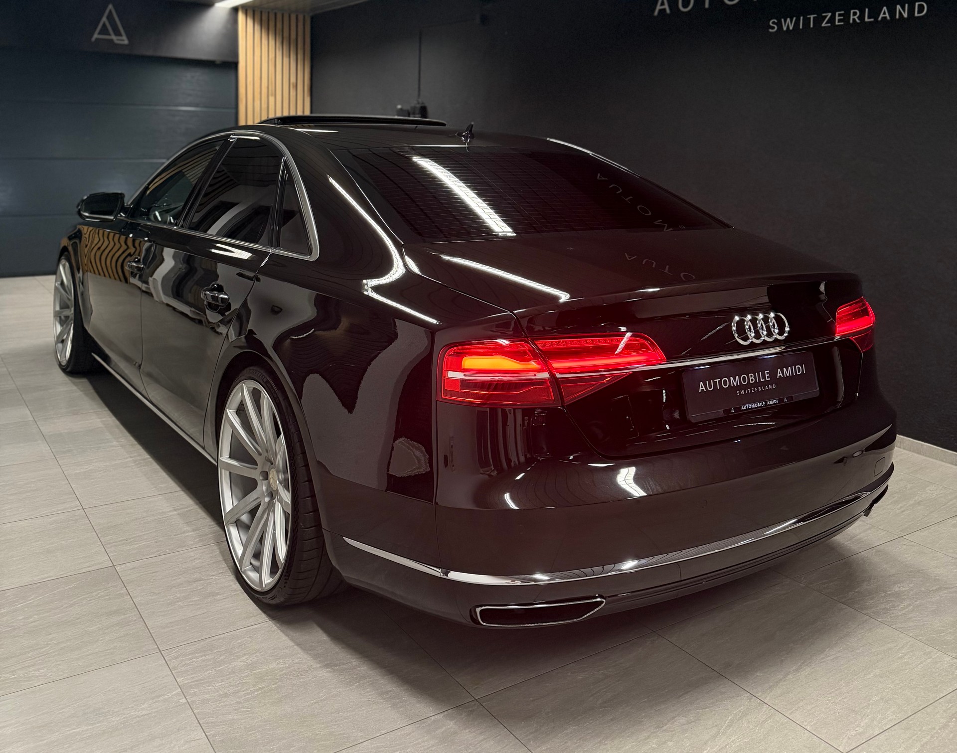 AUDI A8 4.0 TFSI V8 quattro tiptronic, Vollausstattung! GRATIS-SERVICE!-image-2