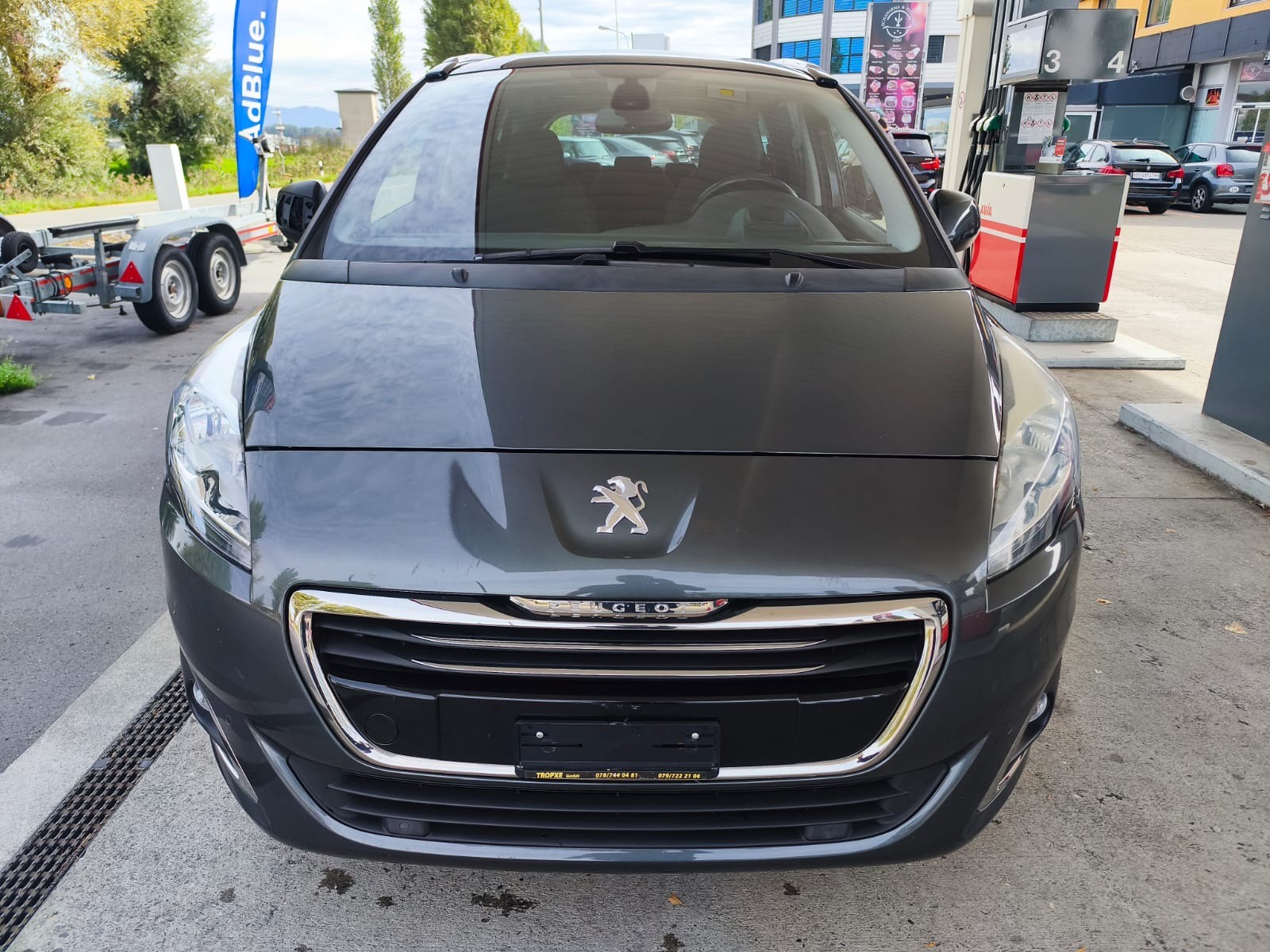 PEUGEOT 5008 1.6 16V T Swiss Edition-image-5