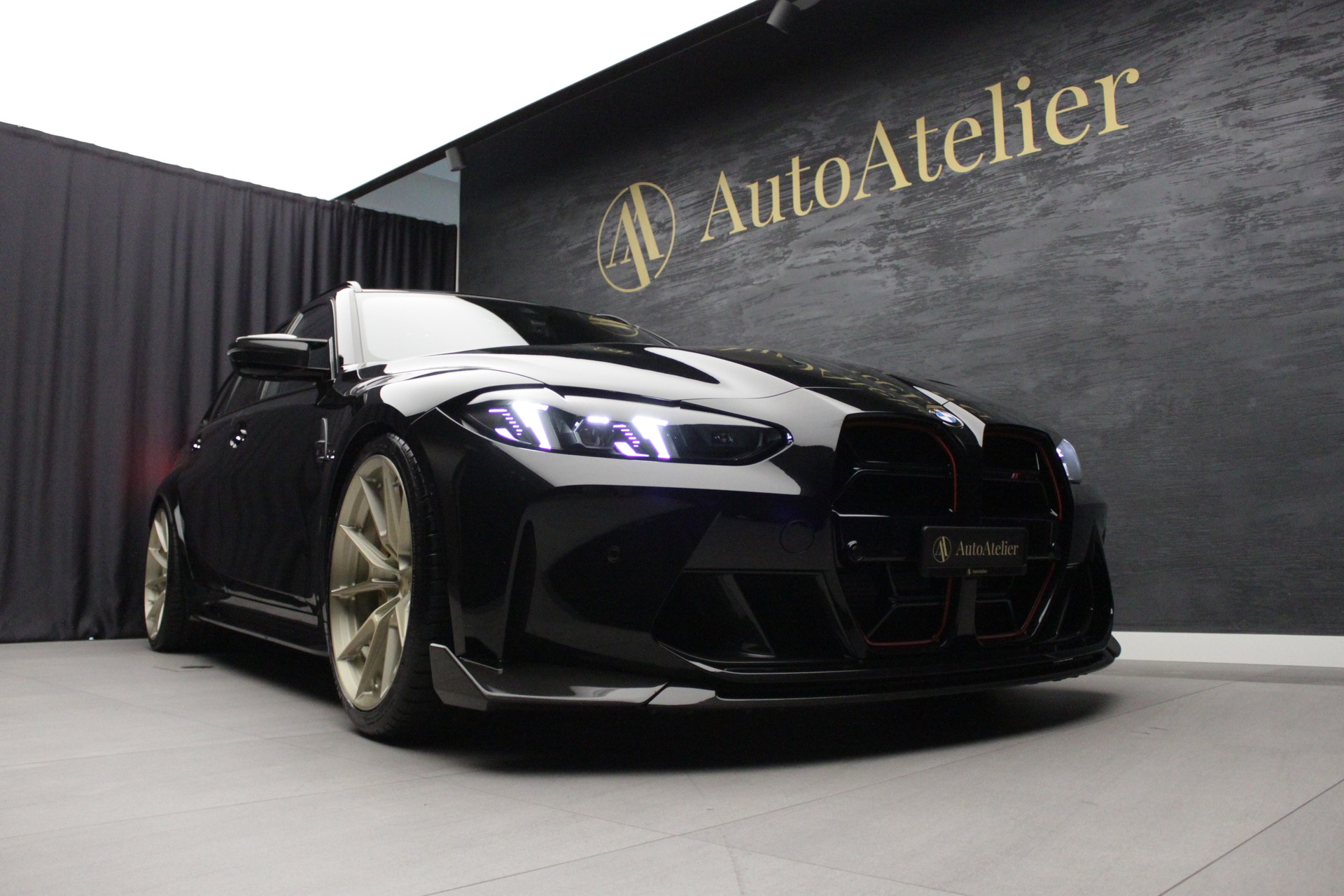 BMW M3 CS Touring xDrive-image-5