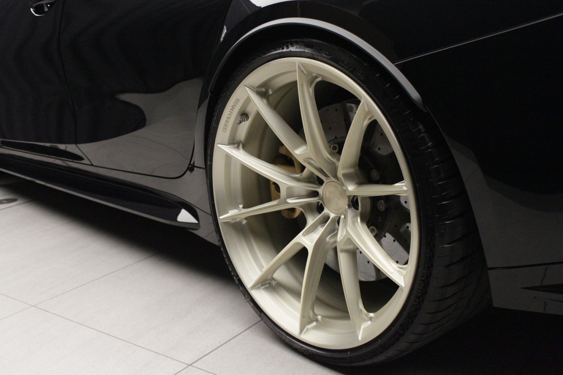 BMW M3 CS Touring xDrive-image-25