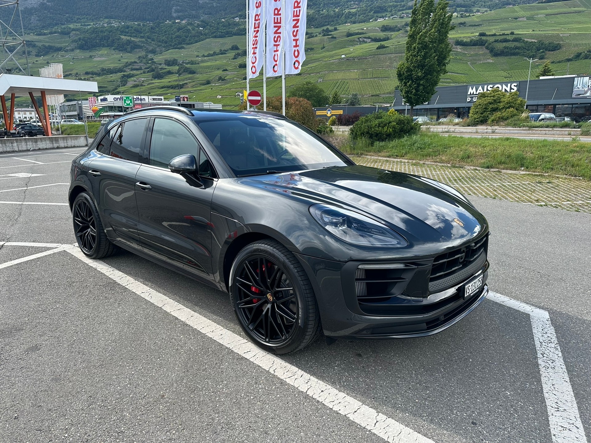 PORSCHE 2.9 V6 GTS-image-1