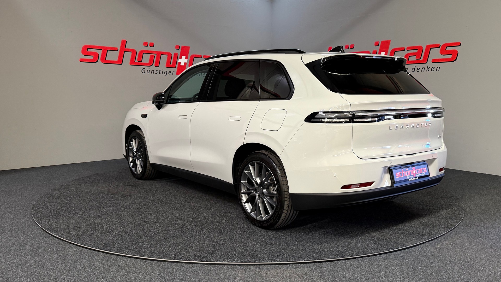 LEAPMOTOR C10 REEV 28kWh Design-image-3