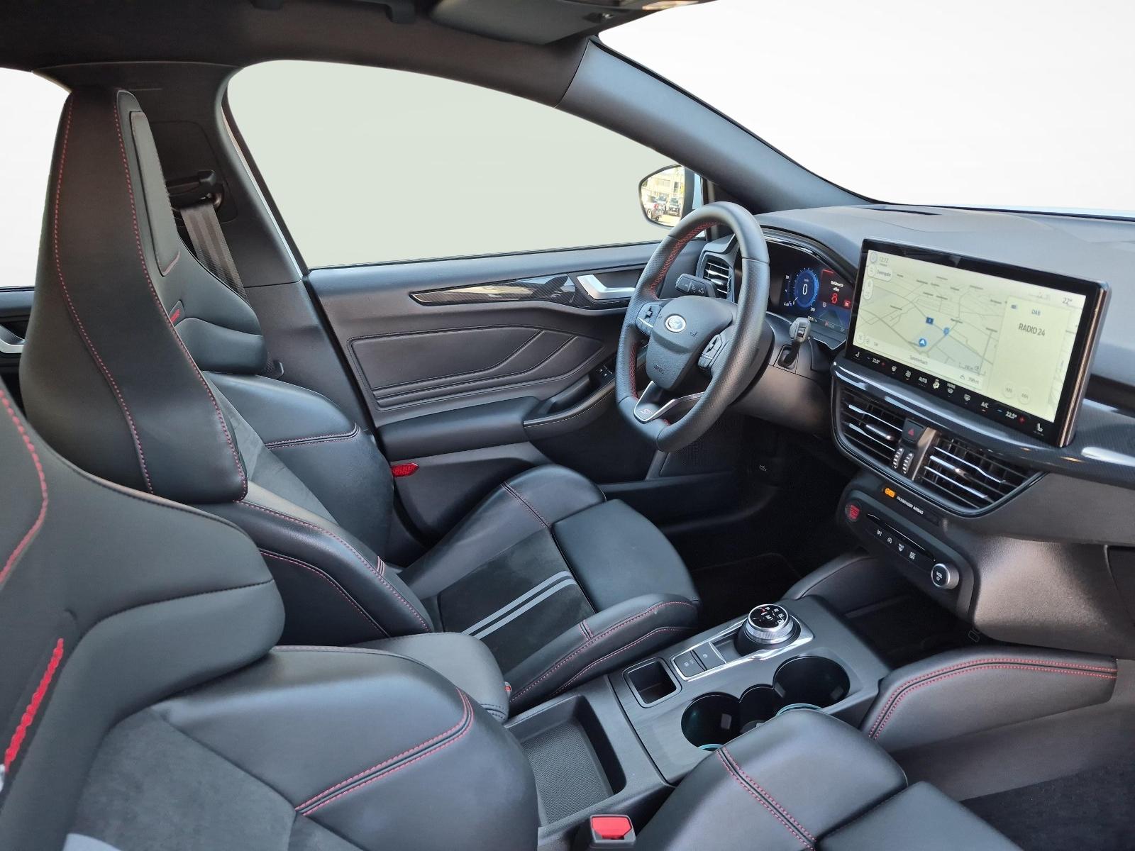FORD Focus 2.3 EcoB ST X-image-9