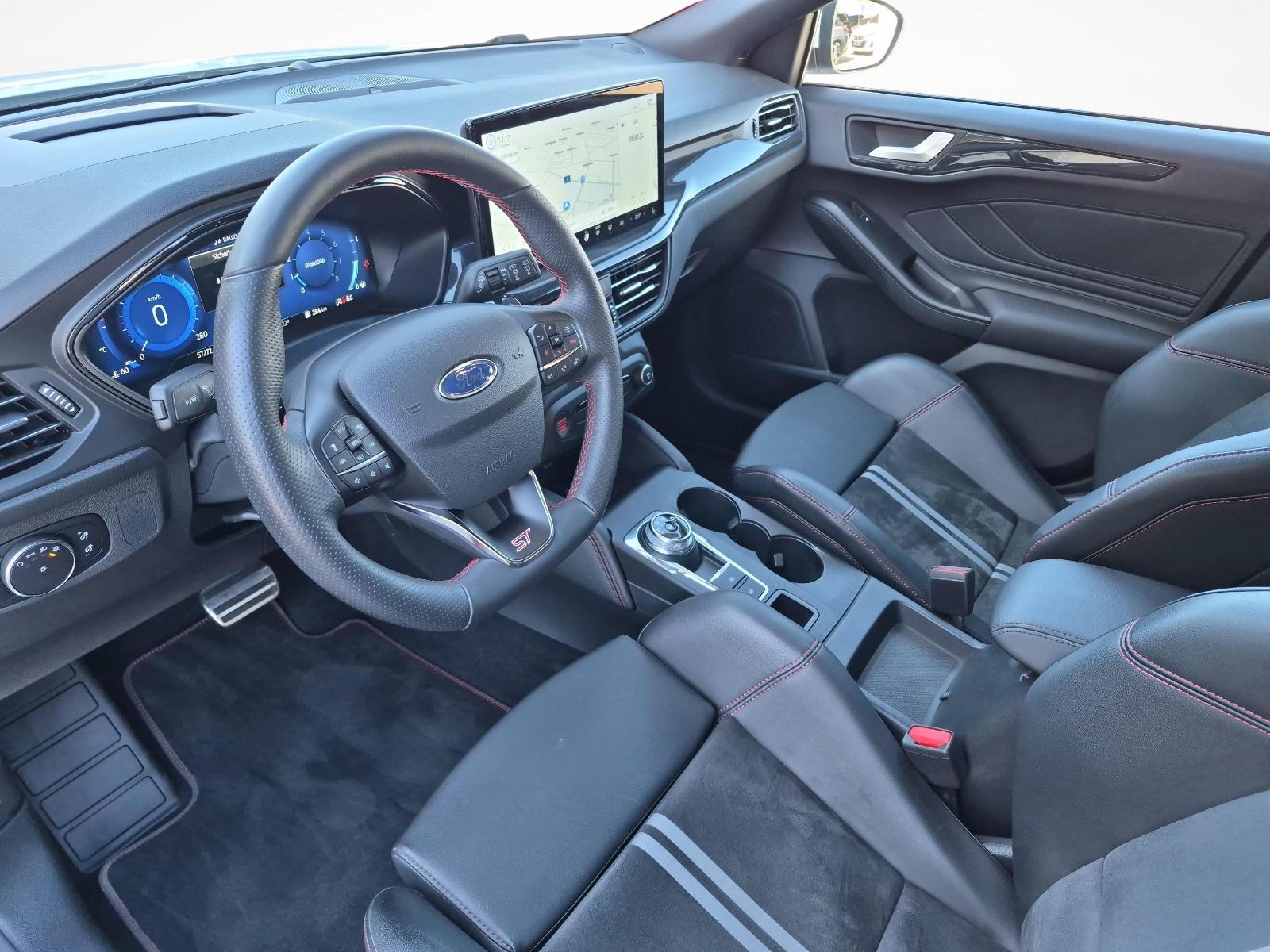 FORD Focus 2.3 EcoB ST X-image-12