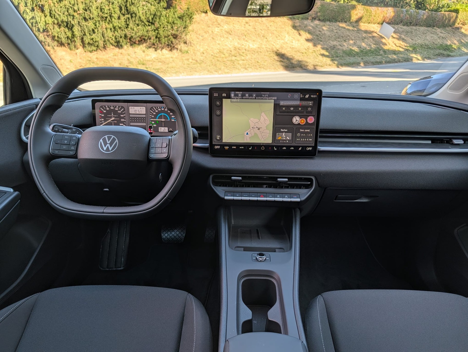 VW ID.Polo 52 kWh Life Edition One-image-4