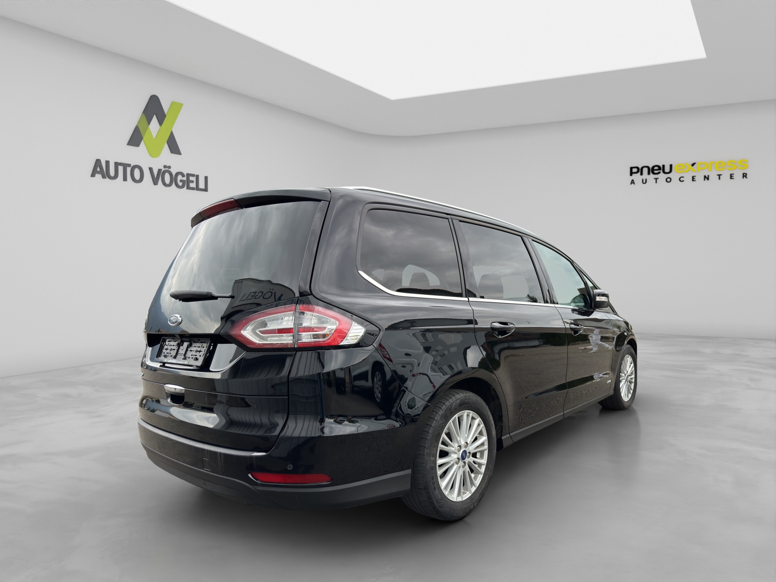 FORD Galaxy 2.0 TDCi 180 Titanium FPS 4x4 7P-image-5