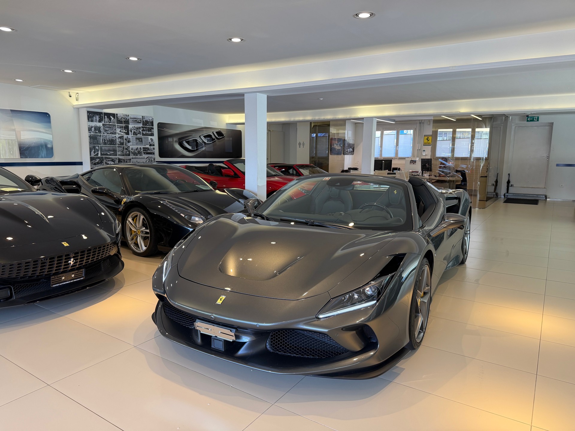 FERRARI F8 Spider-image-24