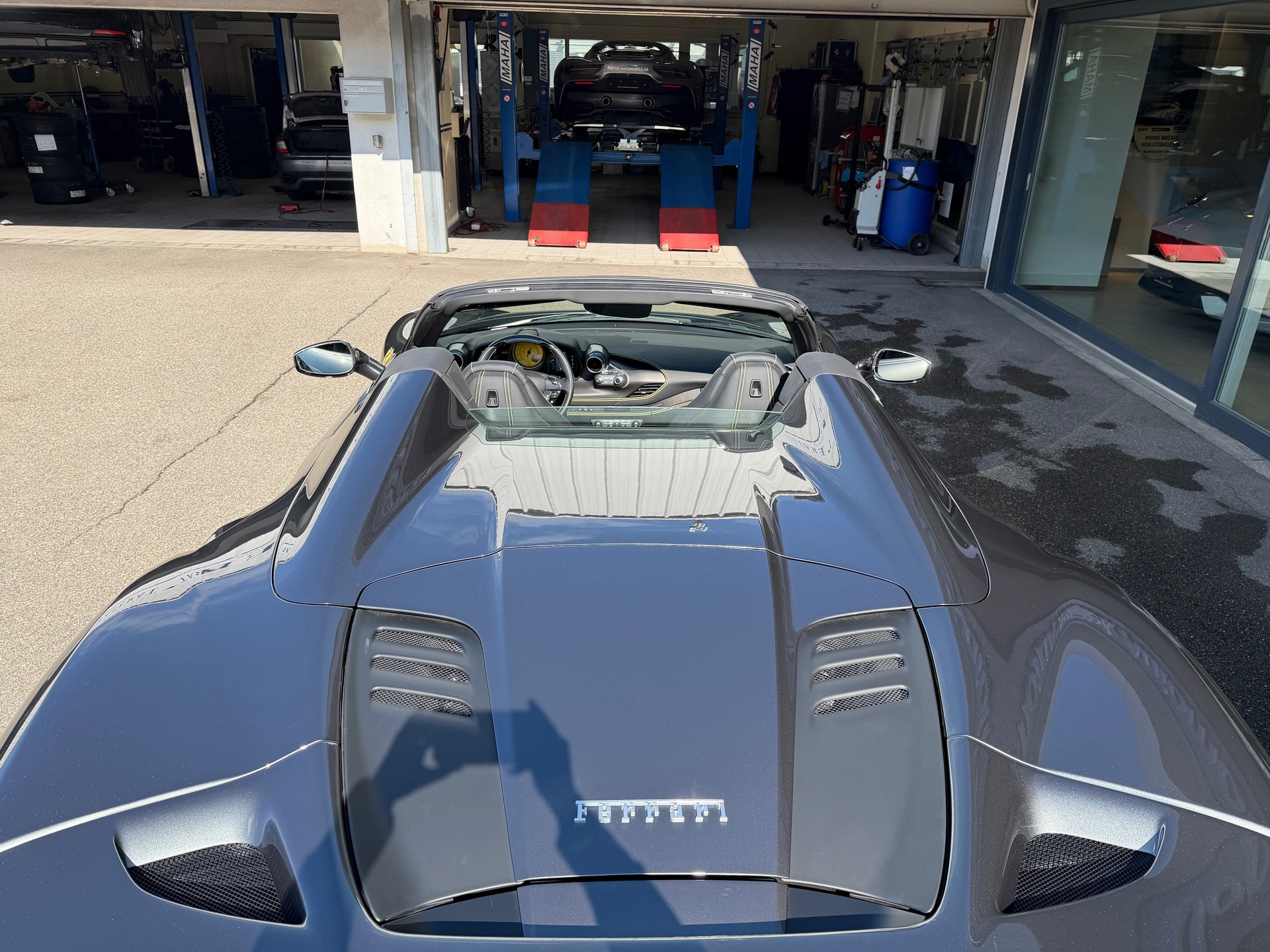 FERRARI F8 Spider-image-19