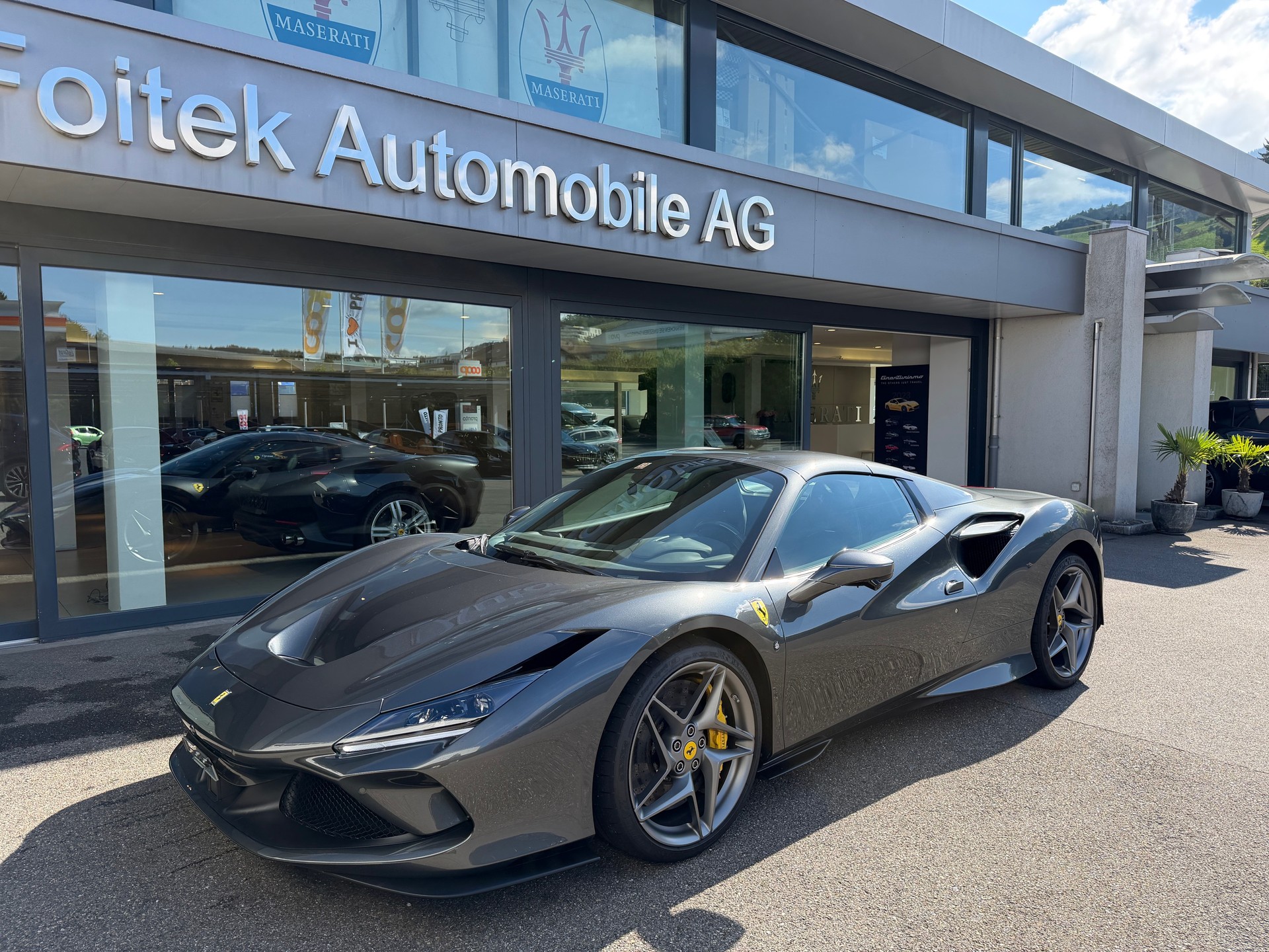 FERRARI F8 Spider-image-16