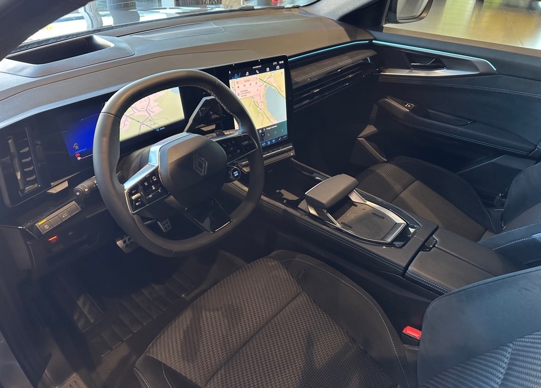 RENAULT Espace 1.2 E-Tech 200 Esprit Alpine 5-Sitze-image-11