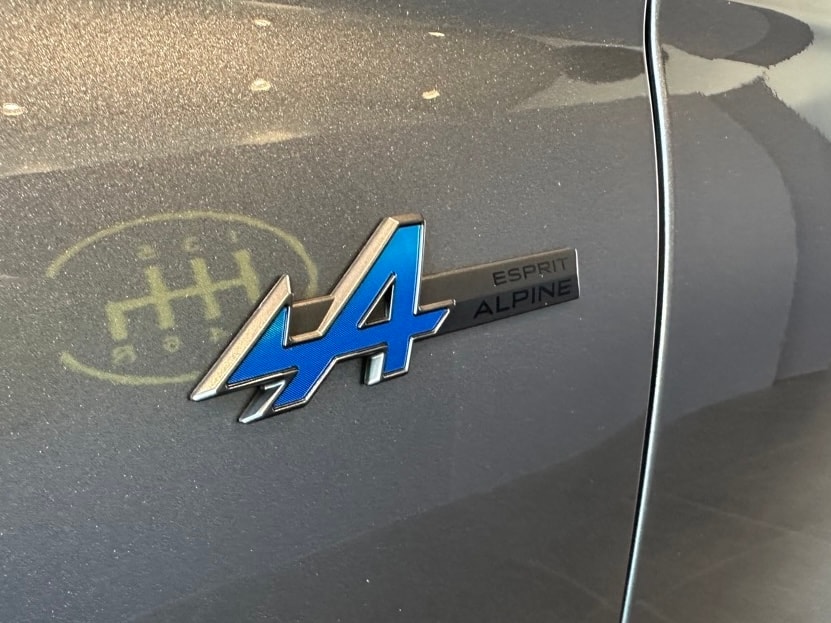 RENAULT Espace 1.2 E-Tech 200 Esprit Alpine 5-Sitze-image-3