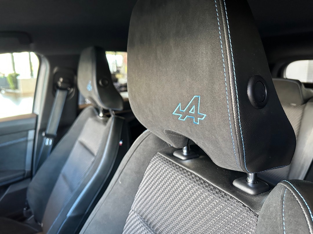 RENAULT Espace 1.2 E-Tech 200 Esprit Alpine 5-Sitze-image-18