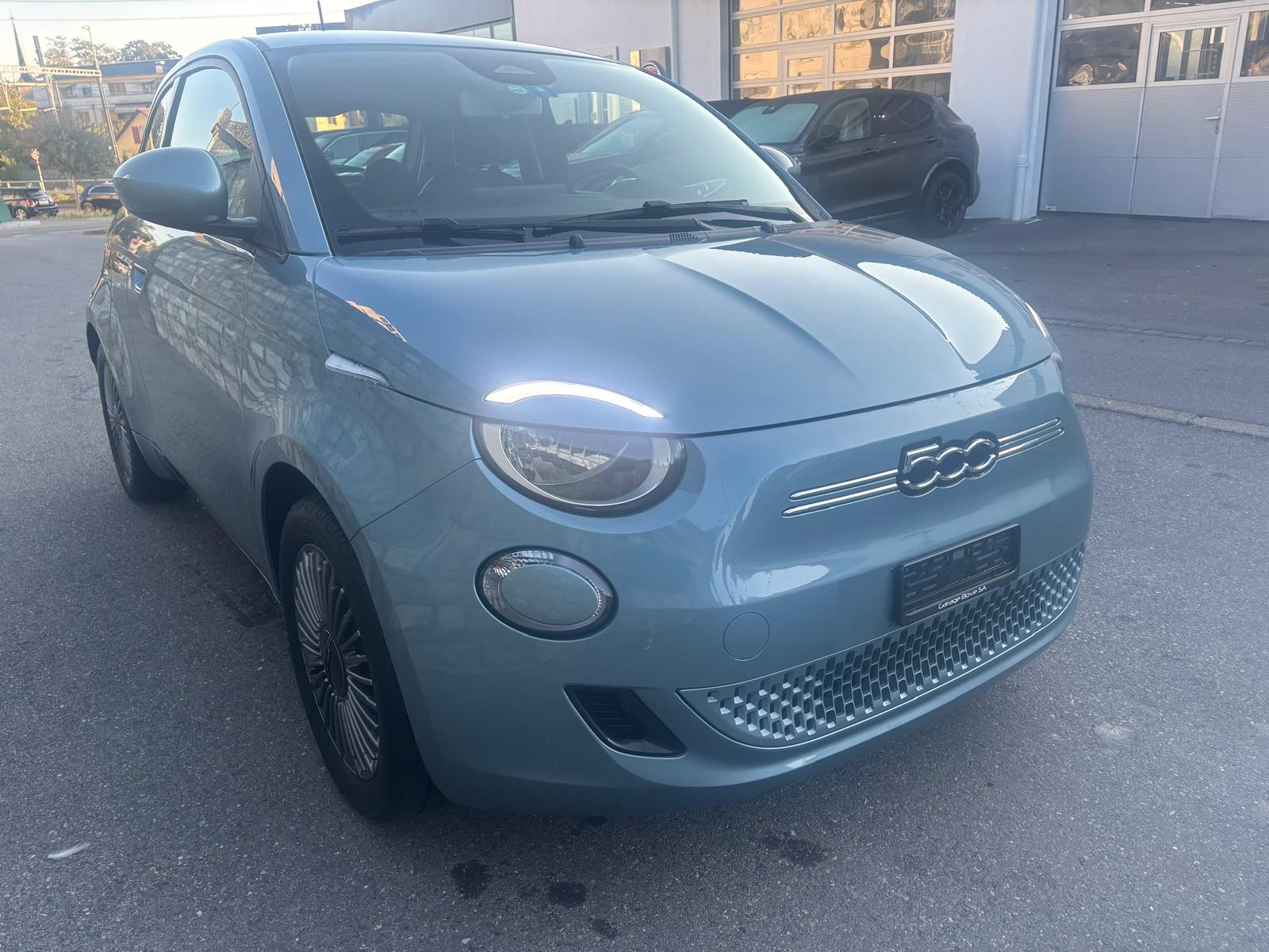 FIAT 500 3+1 electric 87 kW Icon-image-2