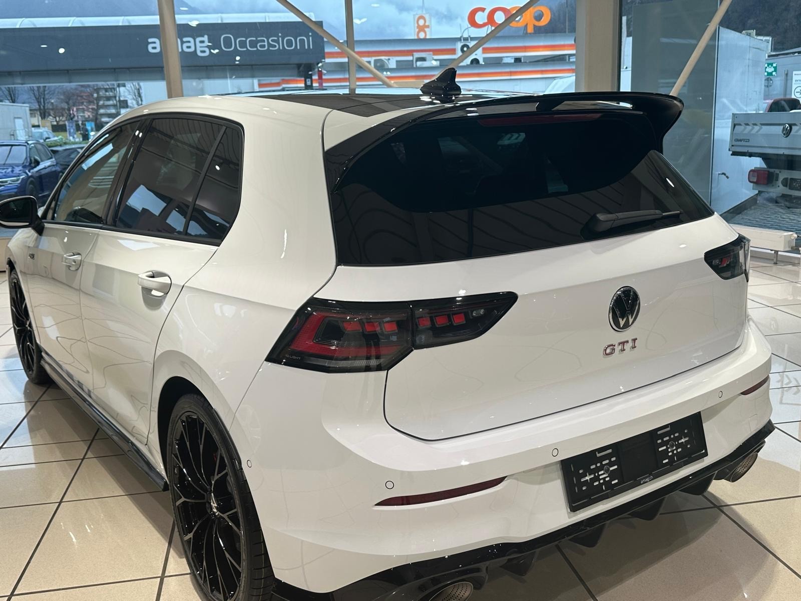 VW 2.0 TSI GTI Clubsport DSG-image-1