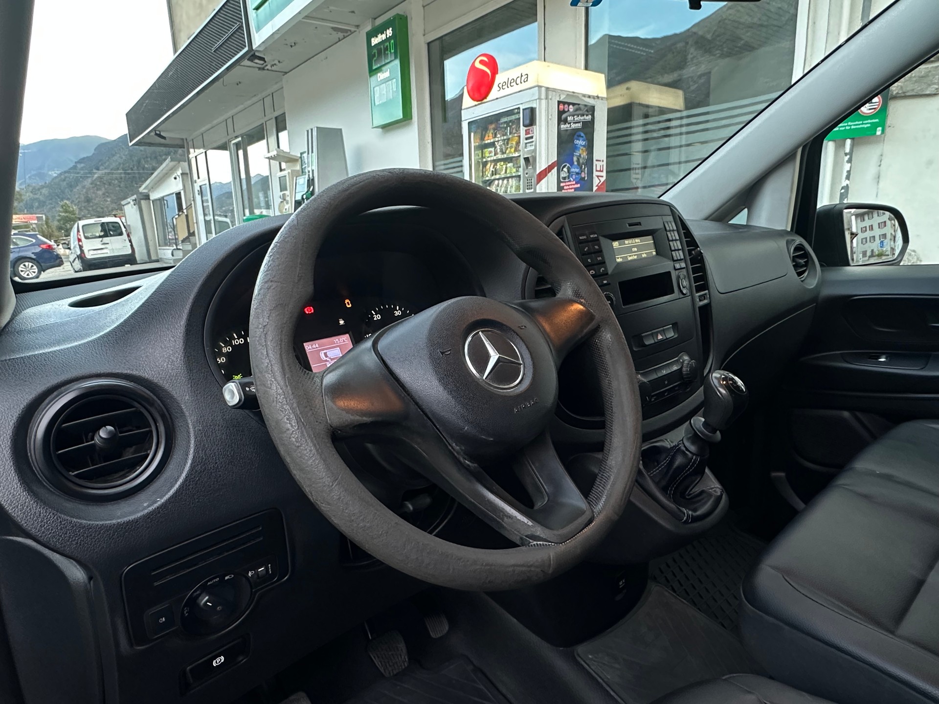 MERCEDES-BENZ Vito 111 CDI L Euro 5-image-13
