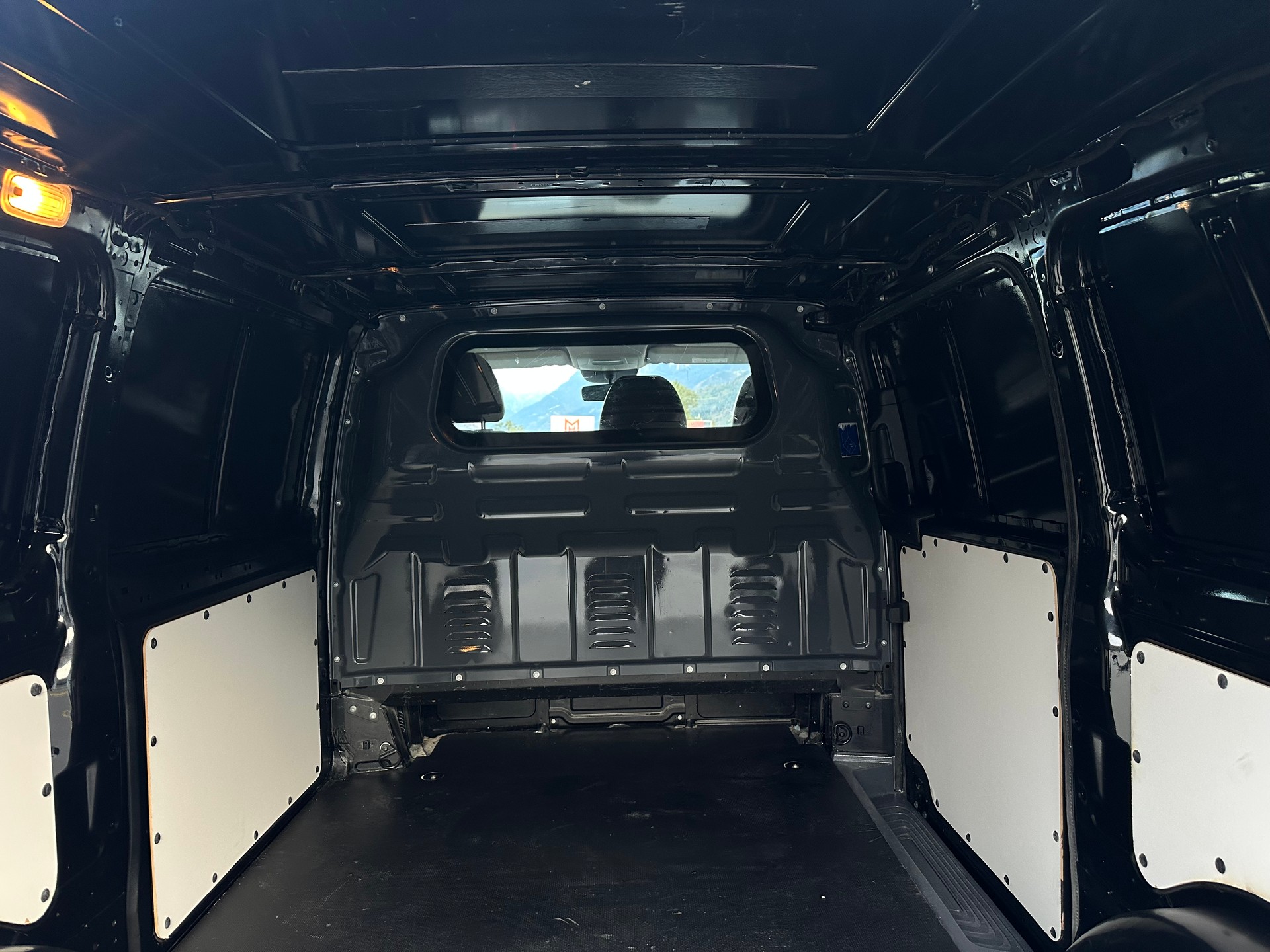 MERCEDES-BENZ Vito 111 CDI L Euro 5-image-9