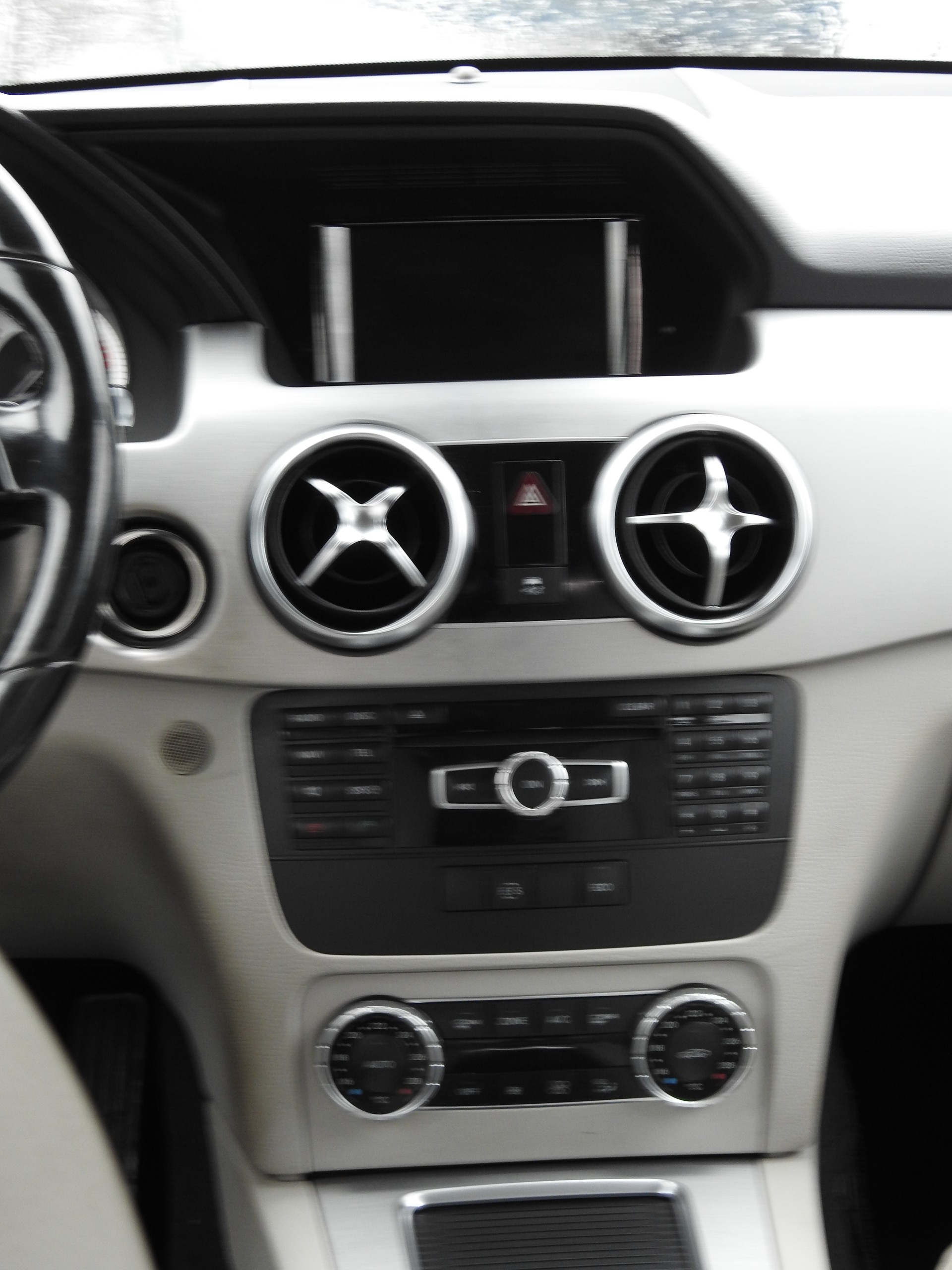 MERCEDES-BENZ GLK 220 BlueTEC 4Matic 7G-Tronic-image-17