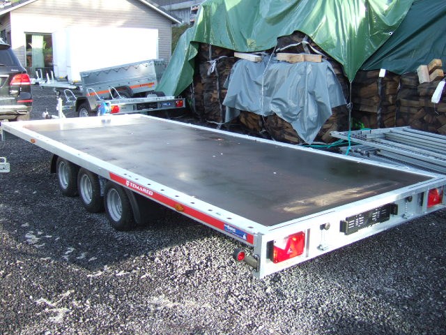 TEMARED Carplatform 5121 3'500kg mit Holzboden und Bordwände-image-5