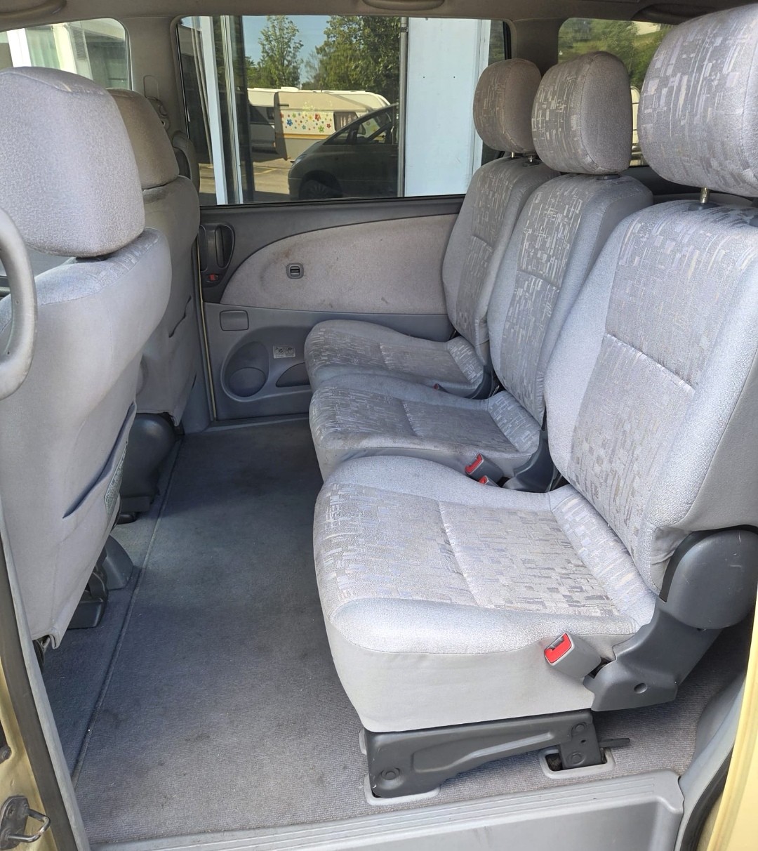 TOYOTA Previa 2.4 Linea Luna-image-7