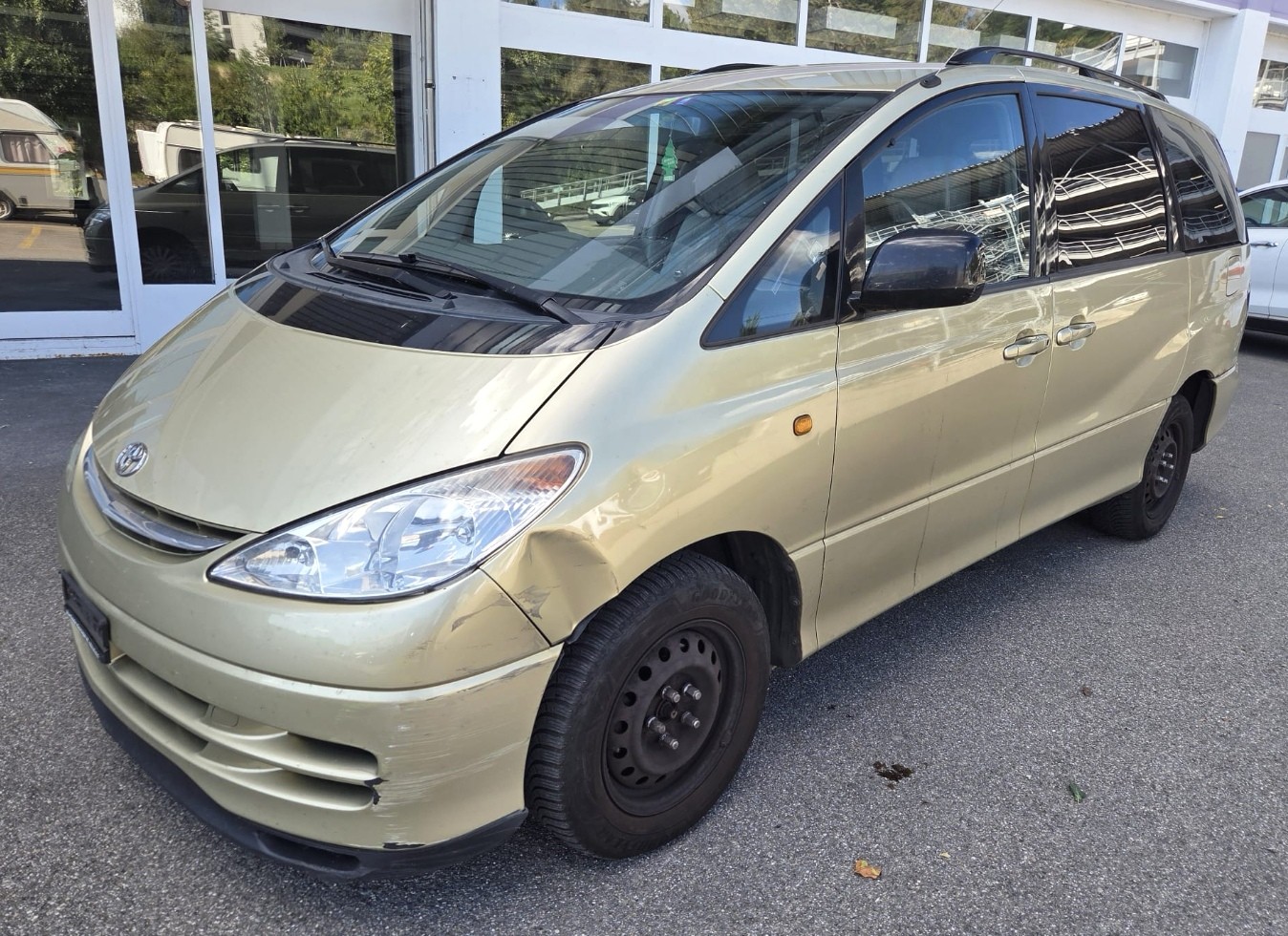 TOYOTA Previa 2.4 Linea Luna-image-2