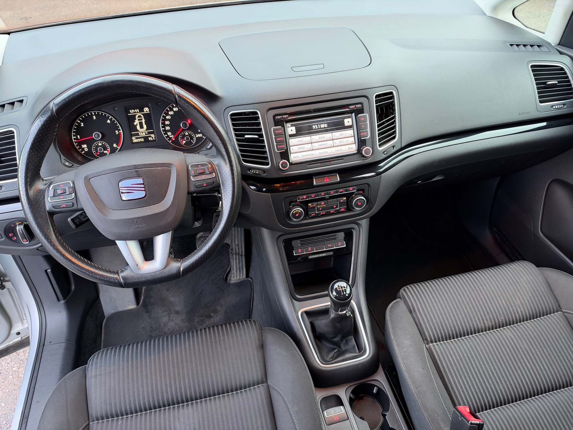 SEAT Alhambra 2.0 TDI Style 4x4-image-22
