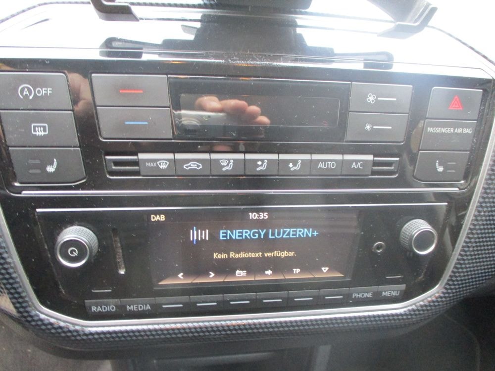 AUDI VW up 90 PS-image-8