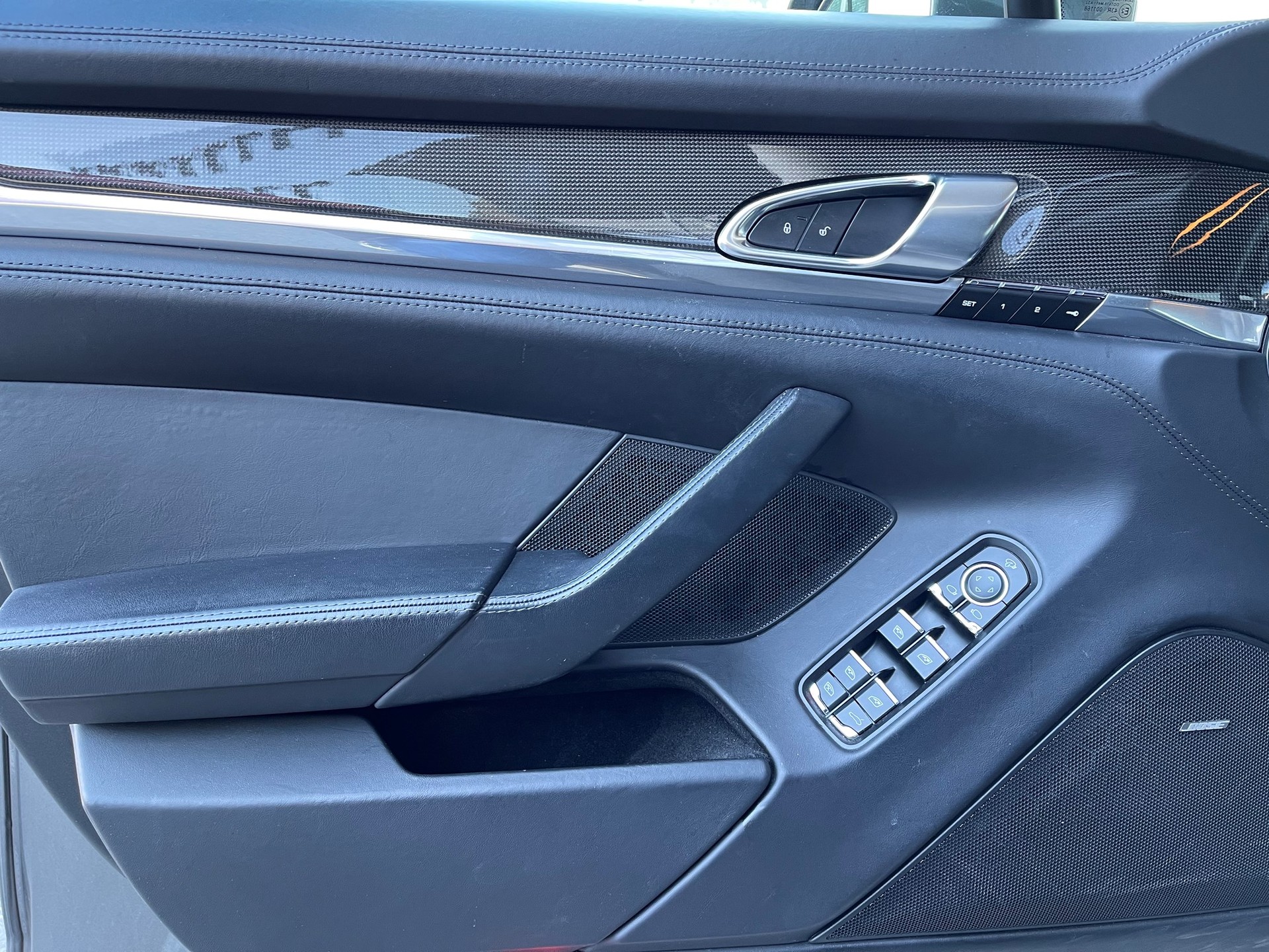 PORSCHE Panamera GTS 4.8 PDK-image-14