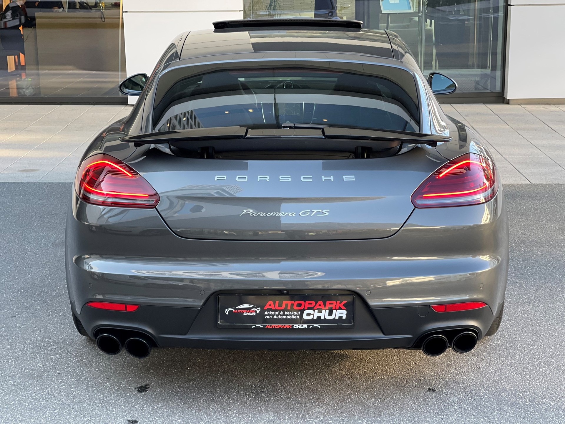 PORSCHE Panamera GTS 4.8 PDK-image-3