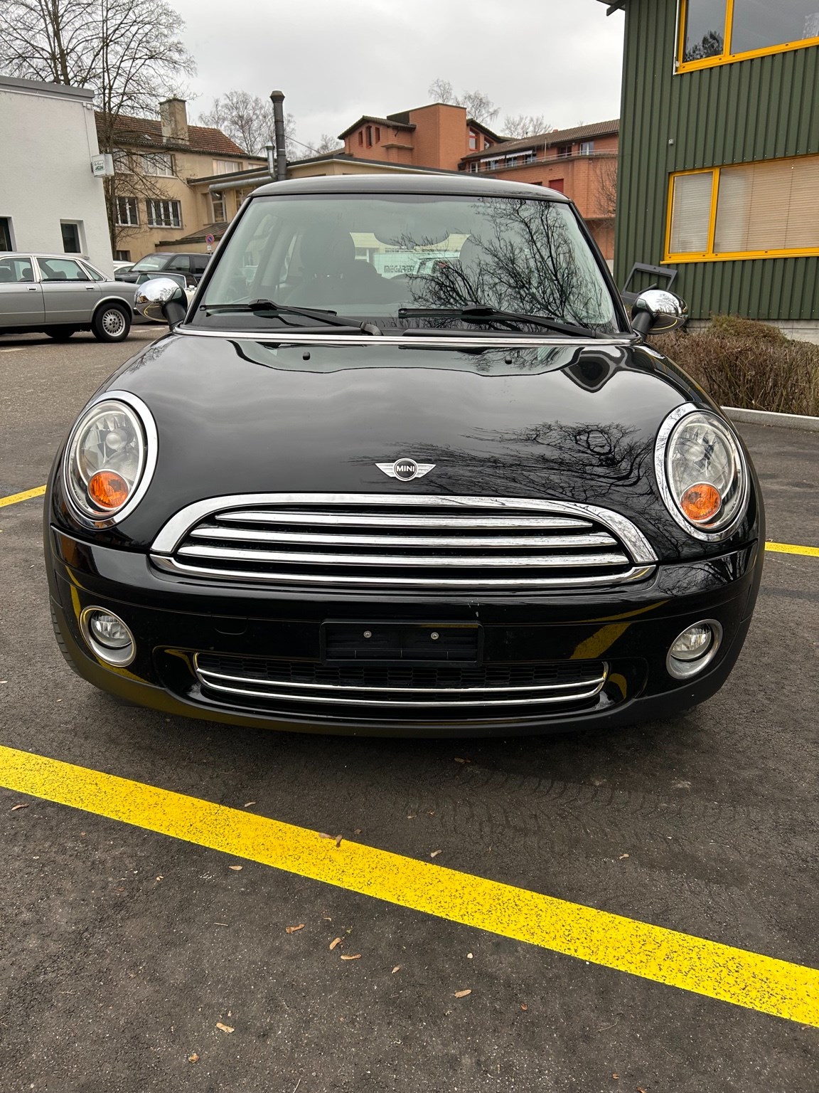 MINI One-image-3