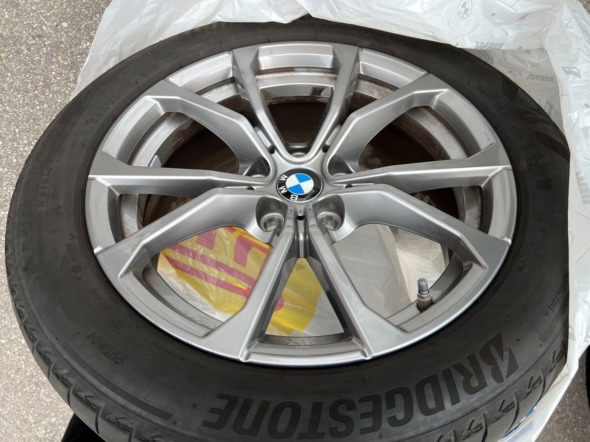 BMW 330e xDrive Sport Line Steptronic-image-28