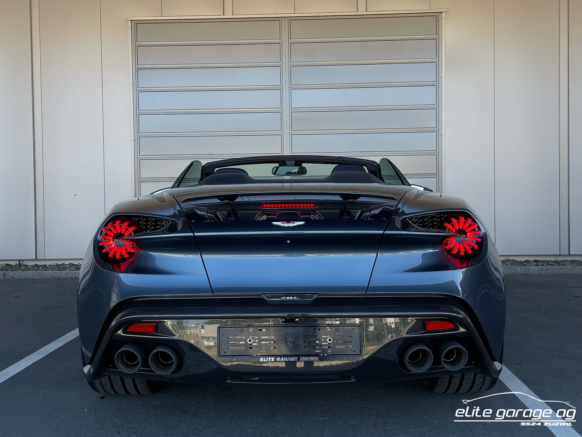 ASTON MARTIN Vanquish ZAGATO Volante V12 1 of 99-image-3