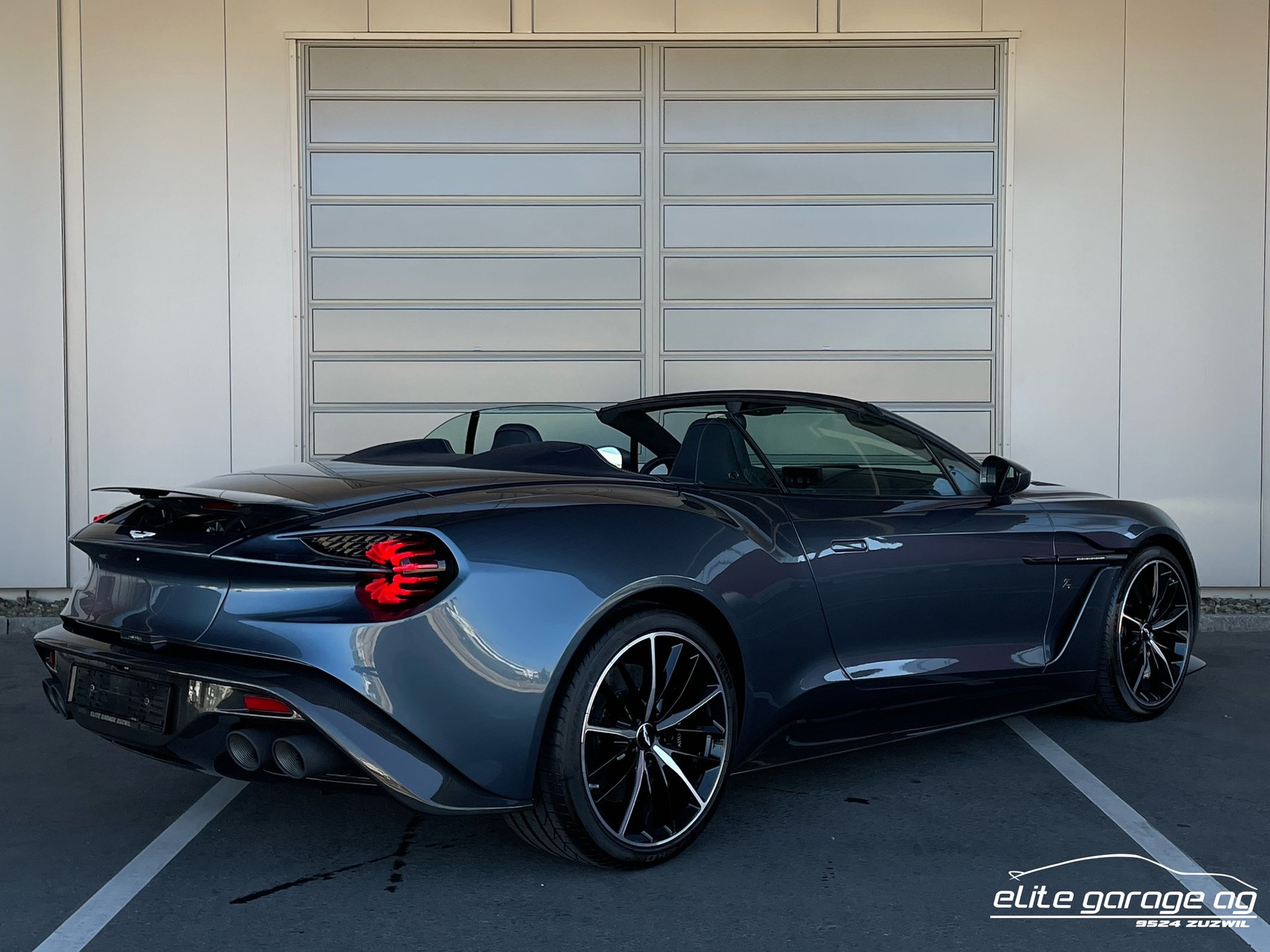 ASTON MARTIN Vanquish ZAGATO Volante V12 1 of 99-image-4