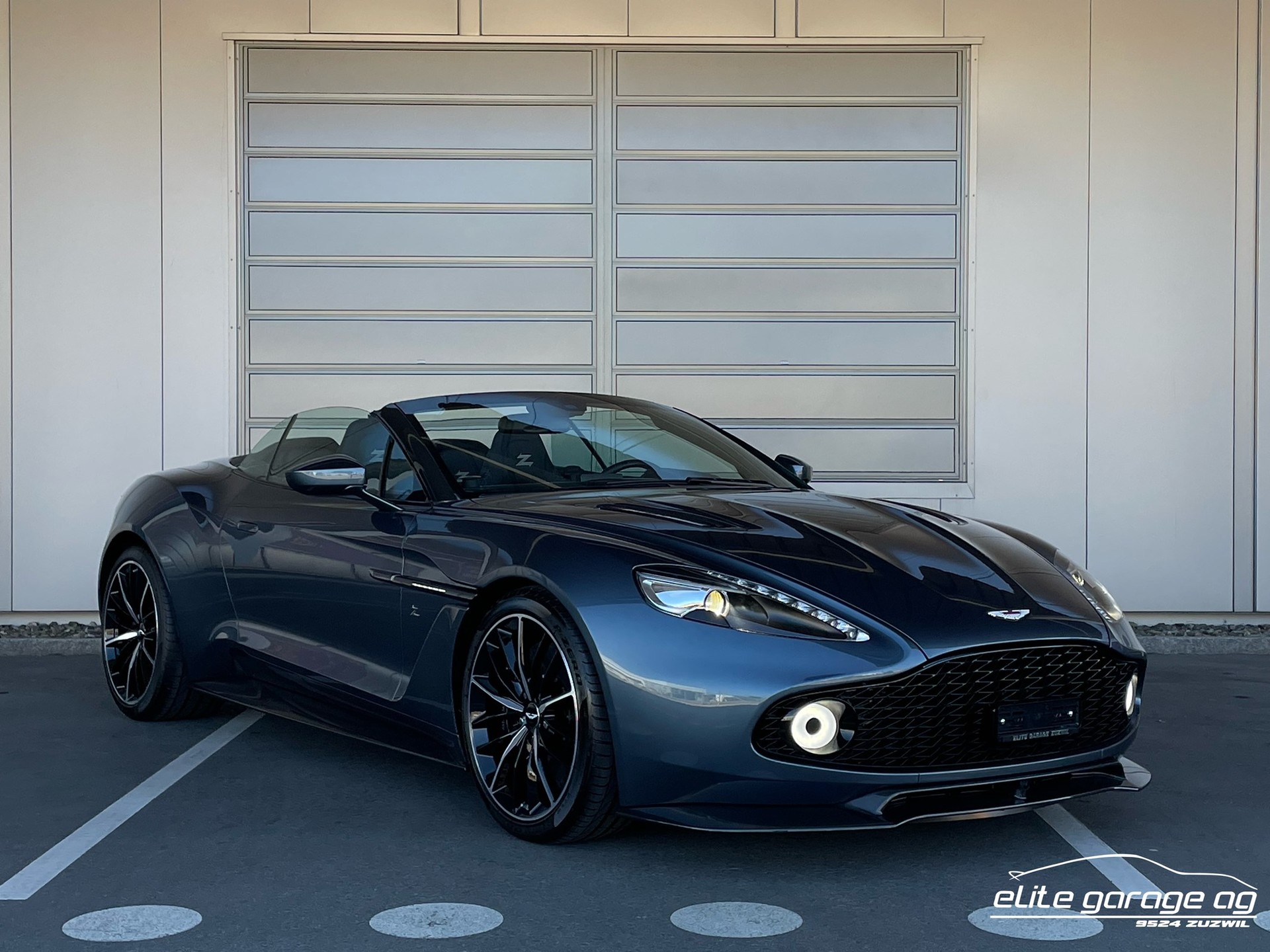 ASTON MARTIN Vanquish ZAGATO Volante V12 1 of 99-image-6
