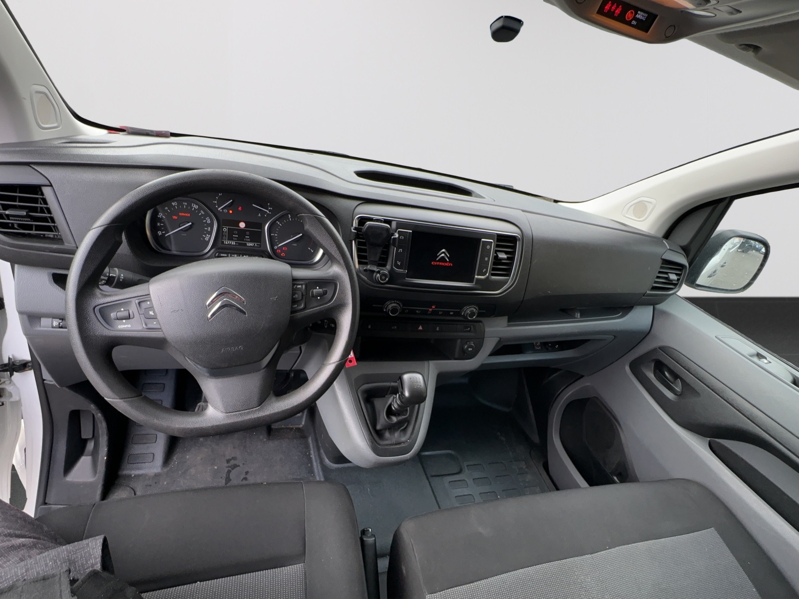 CITROEN Jumpy 2.0 BlueHDi 120 M Komfort-image-8