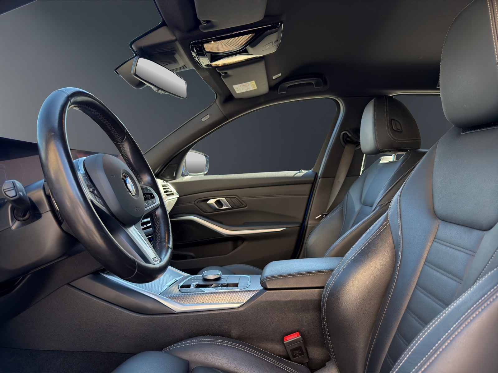 BMW 320d xDrive SAG Touring-image-10