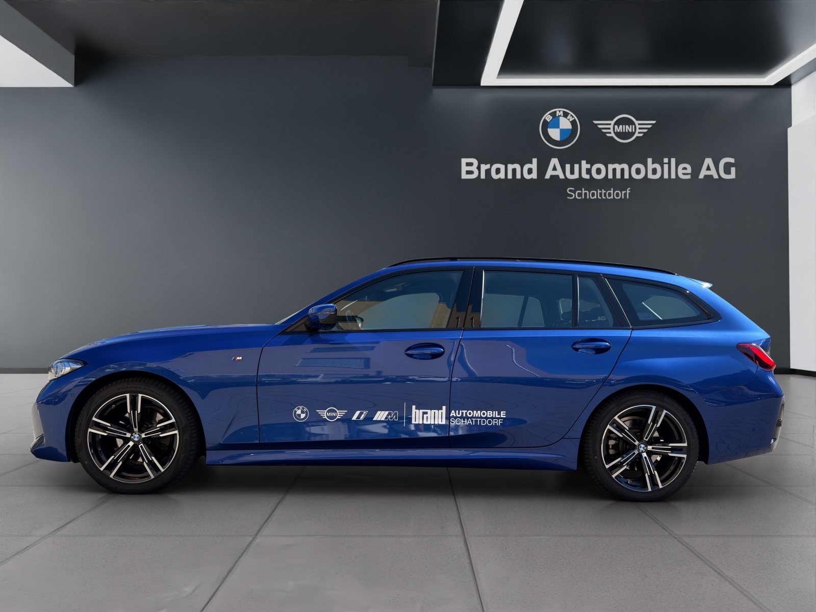 BMW 320d xDrive SAG Touring-image-1