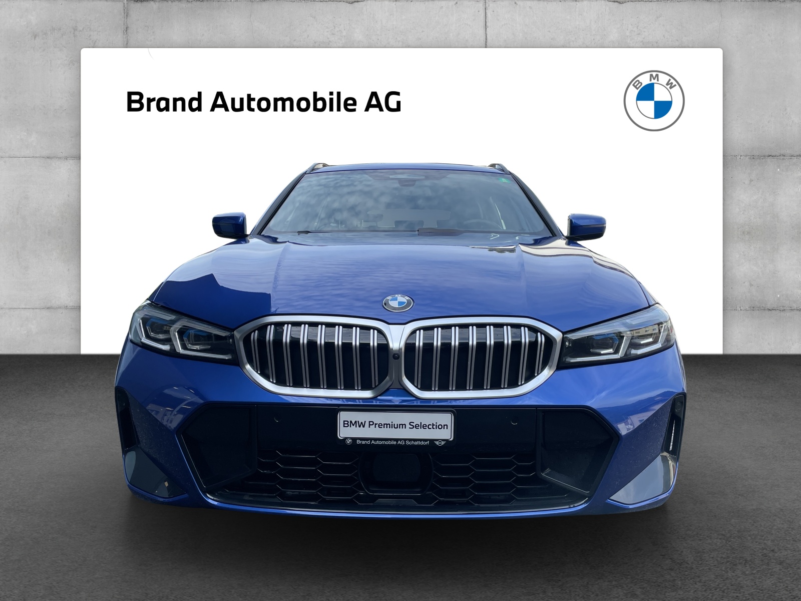 BMW 320d xDrive SAG Touring-image-1