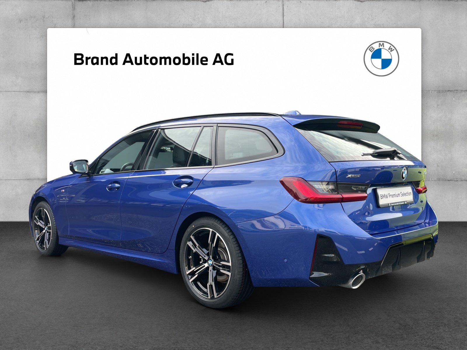 BMW 320d xDrive SAG Touring-image-3