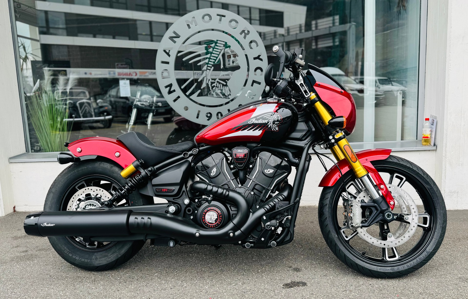 INDIAN Scout 101-showroom-element-2