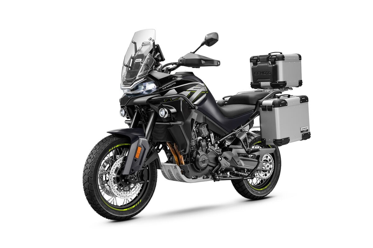 CF MOTO 800 MT Explore-showroom-element-1