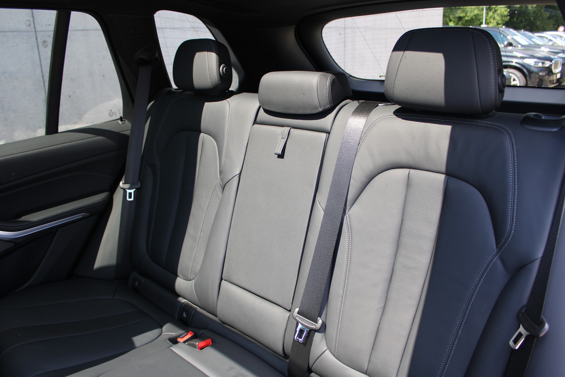 BMW X5 xDrive 45e-image-13