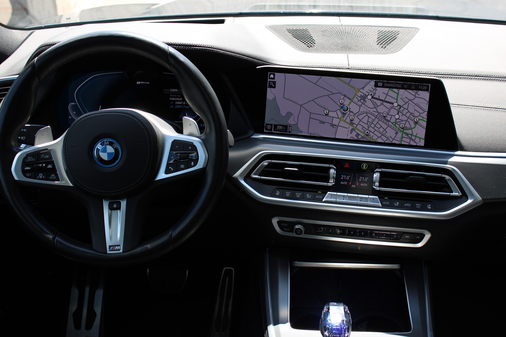 BMW X5 xDrive 45e-image-15