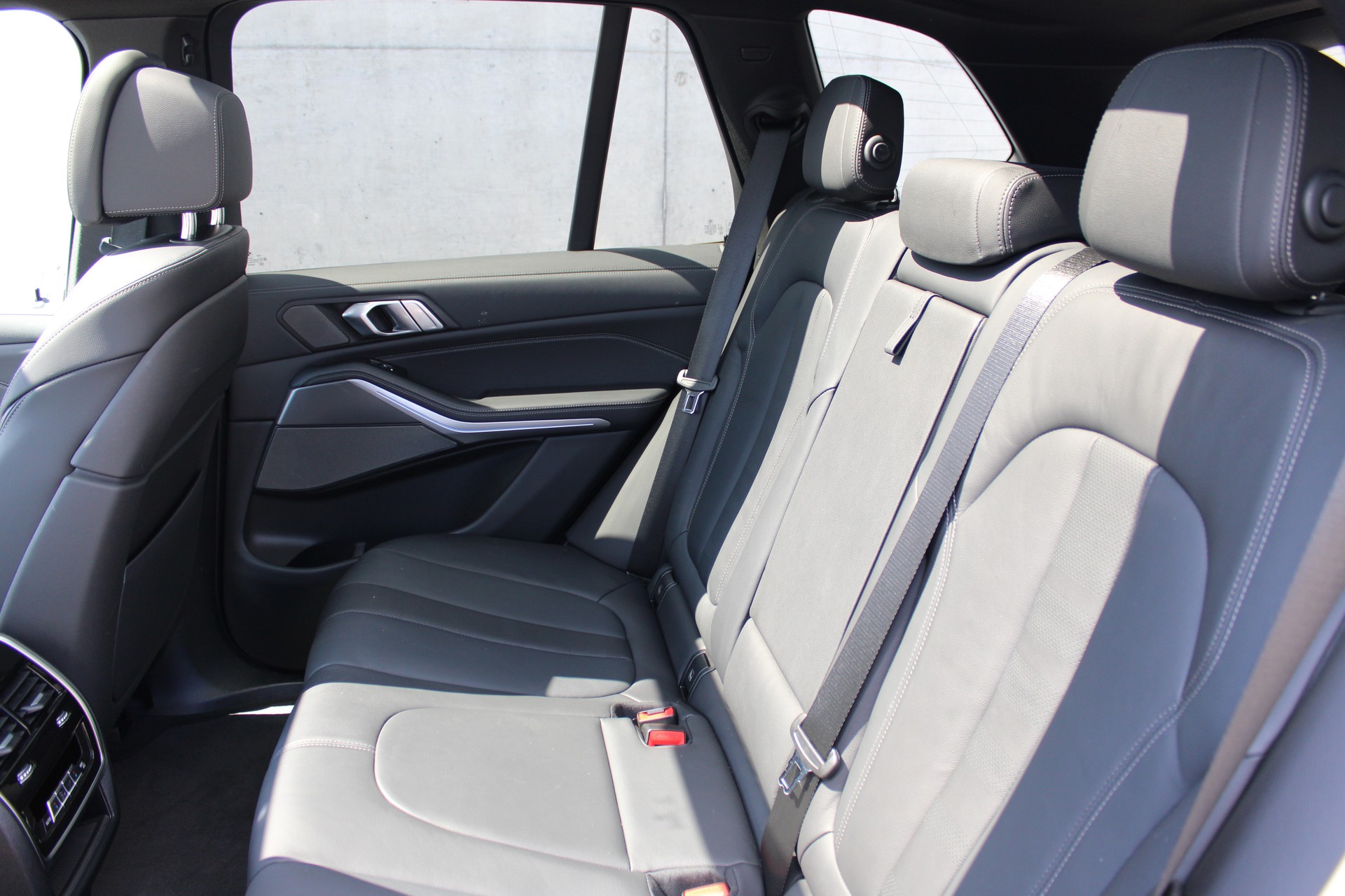 BMW X5 xDrive 45e-image-12