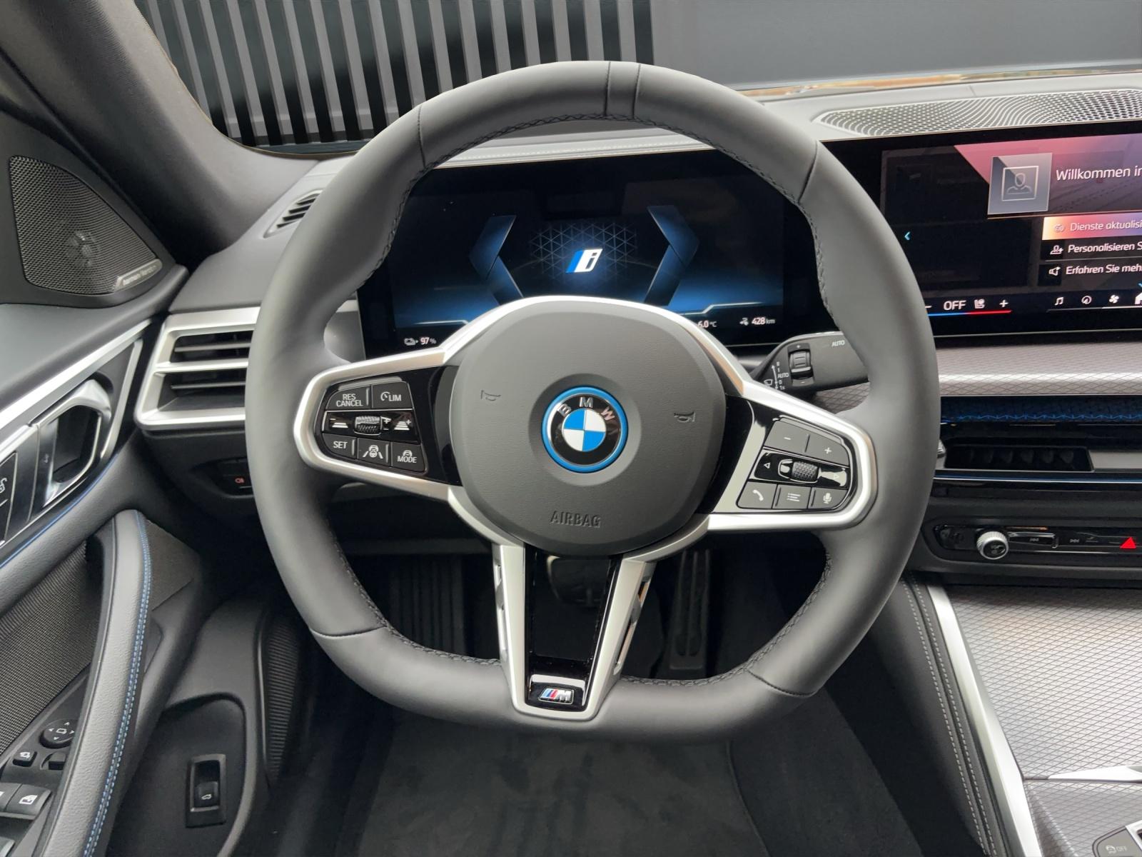 BMW i4 xDrive40 M Sport Pro-image-10