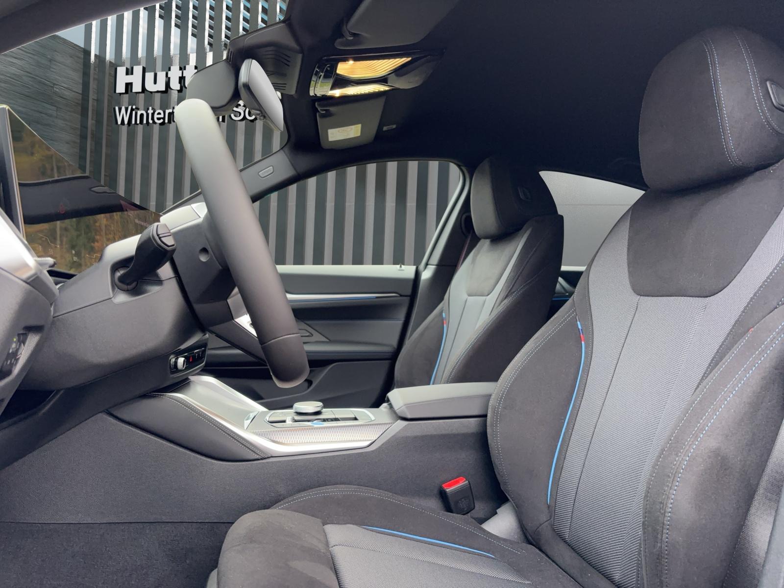 BMW i4 xDrive40 M Sport Pro-image-12
