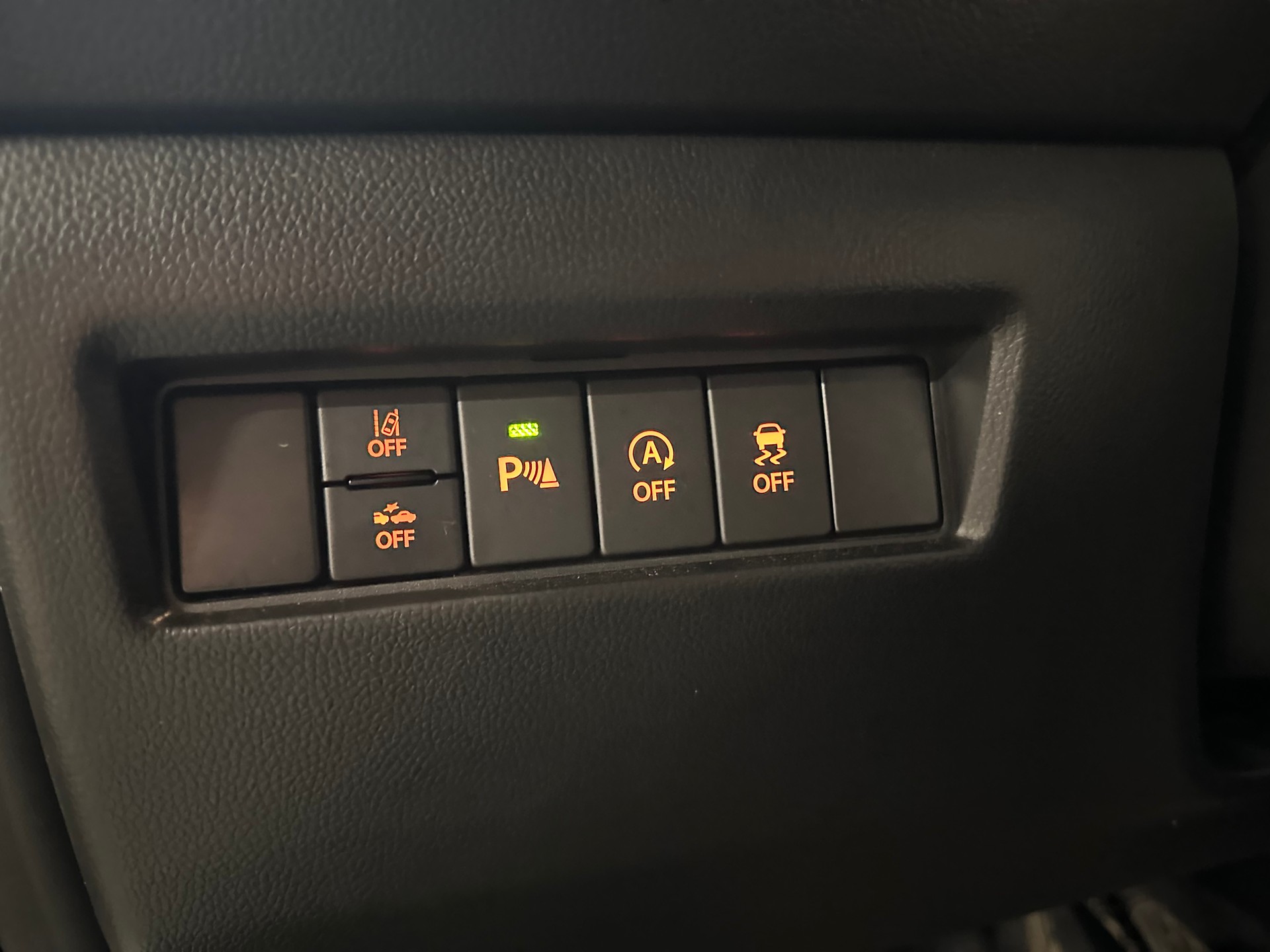 SUZUKI Swift 1.2i Piz Sulai Top Hybrid Allgrip 4x4-image-11