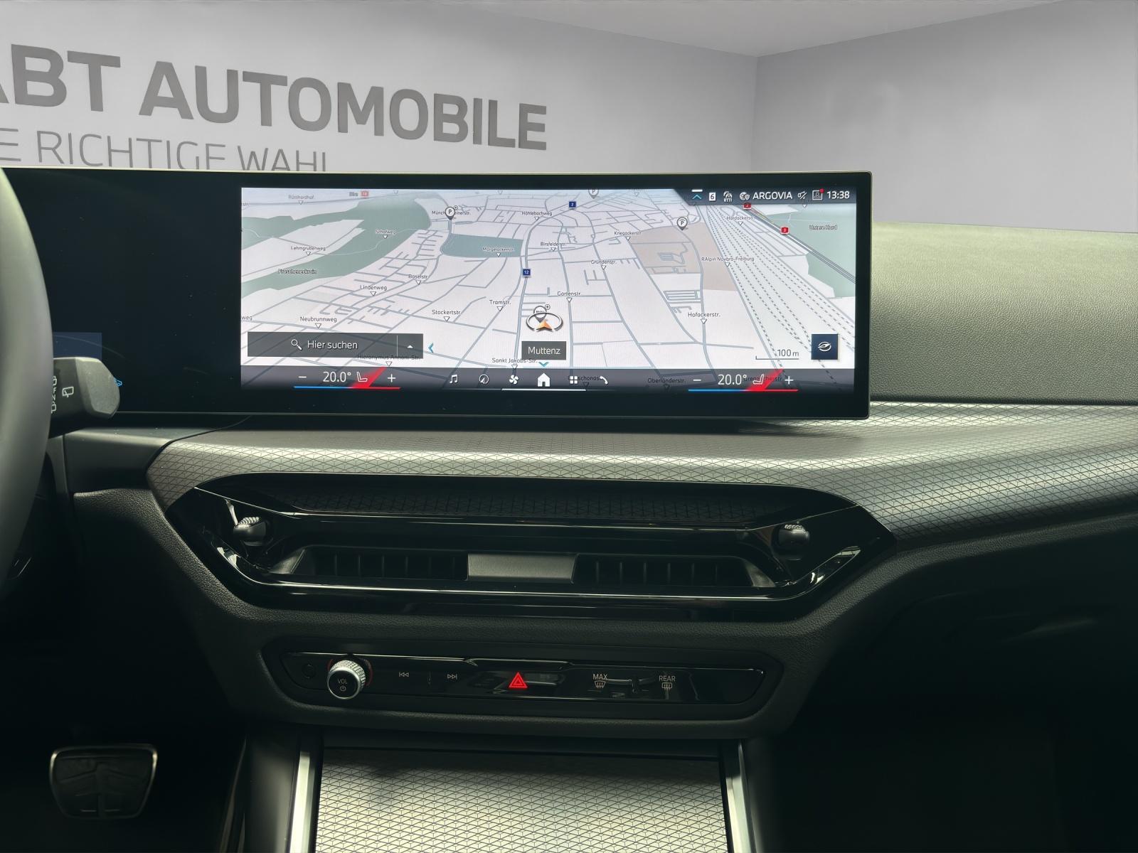 BMW 320d xDrive Touring-image-7