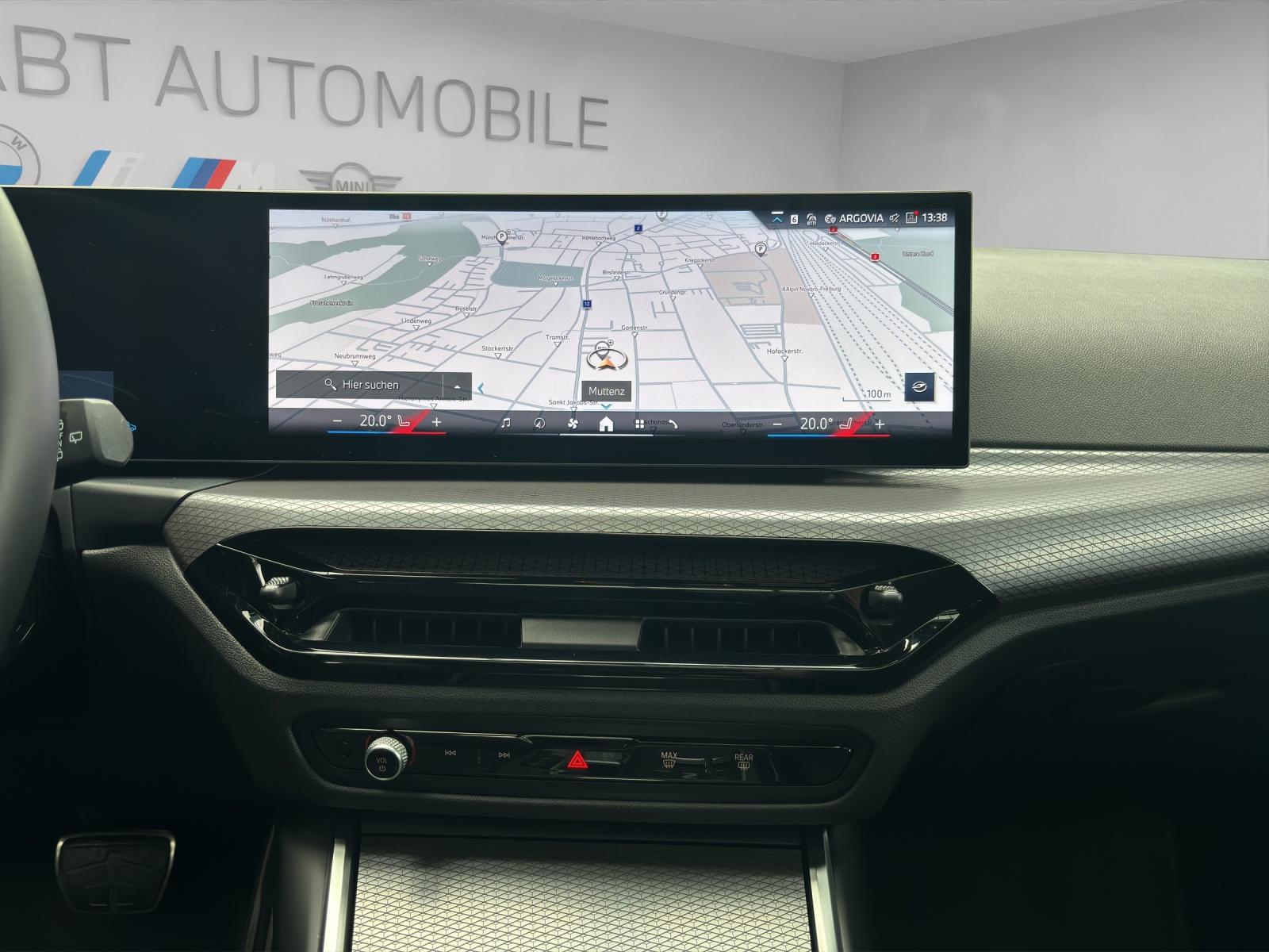 BMW 320d xDrive Touring-image-9