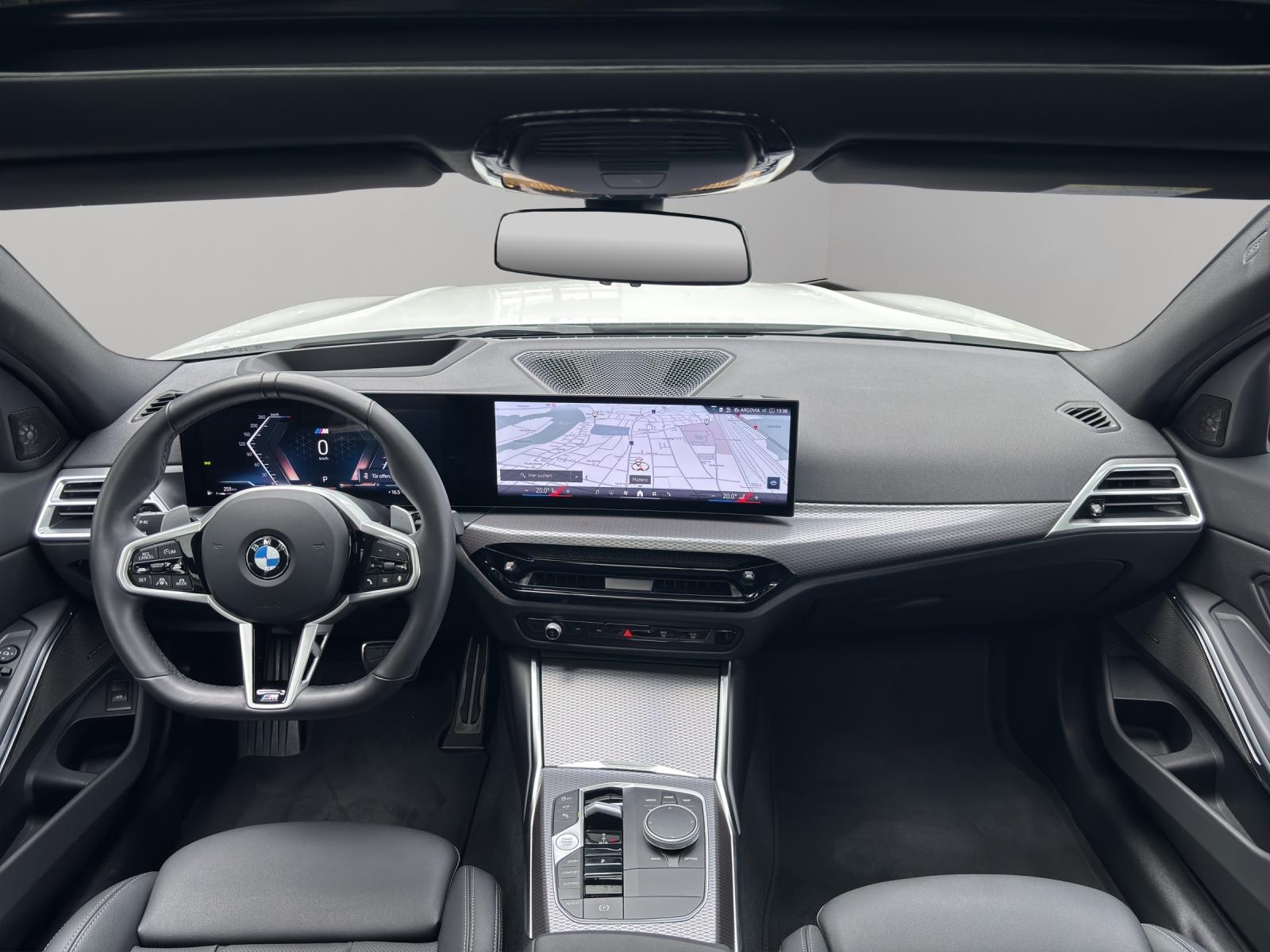 BMW 320d xDrive Touring-image-6