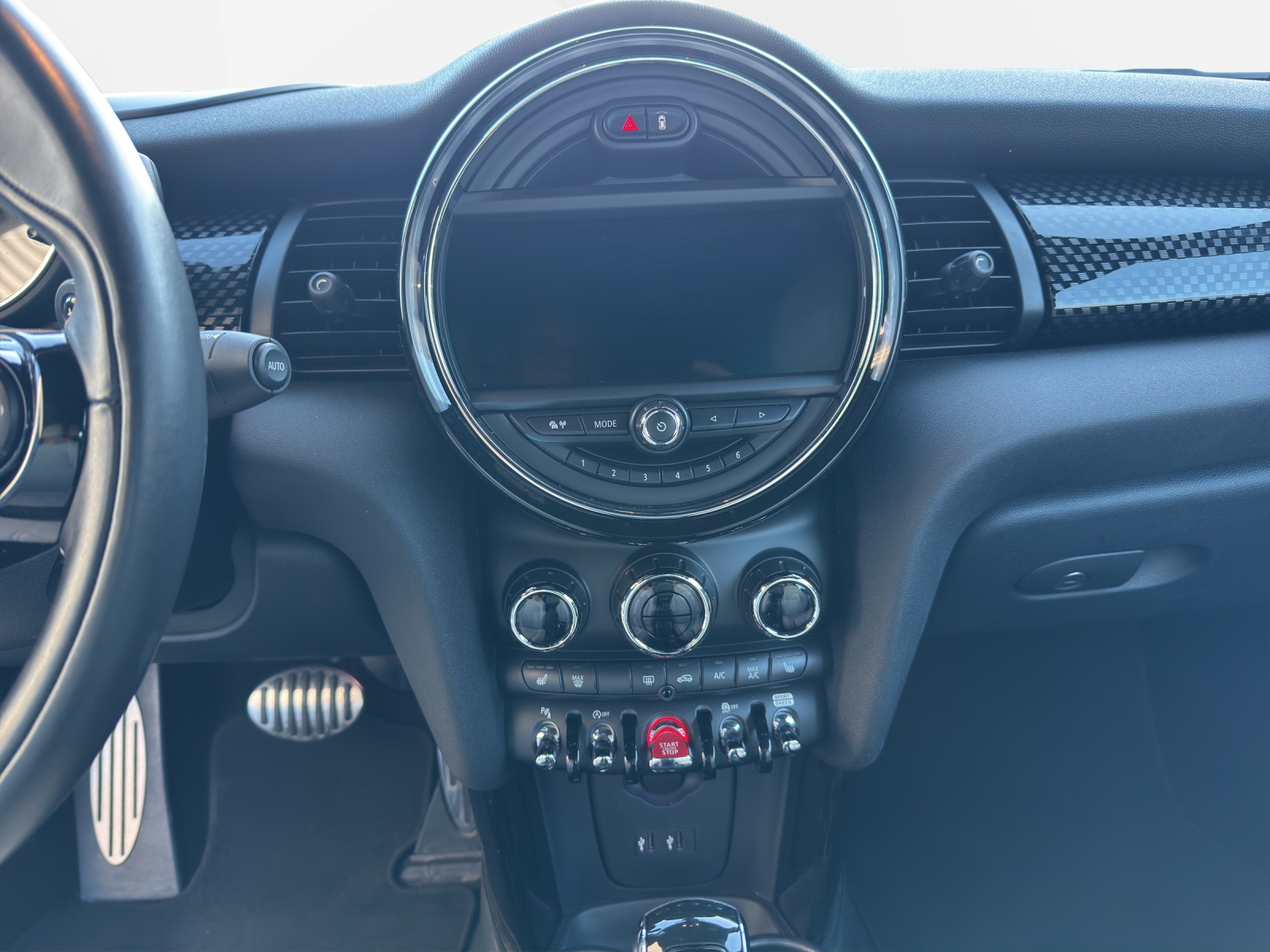 MINI Cooper JCW Cabriolet-image-16